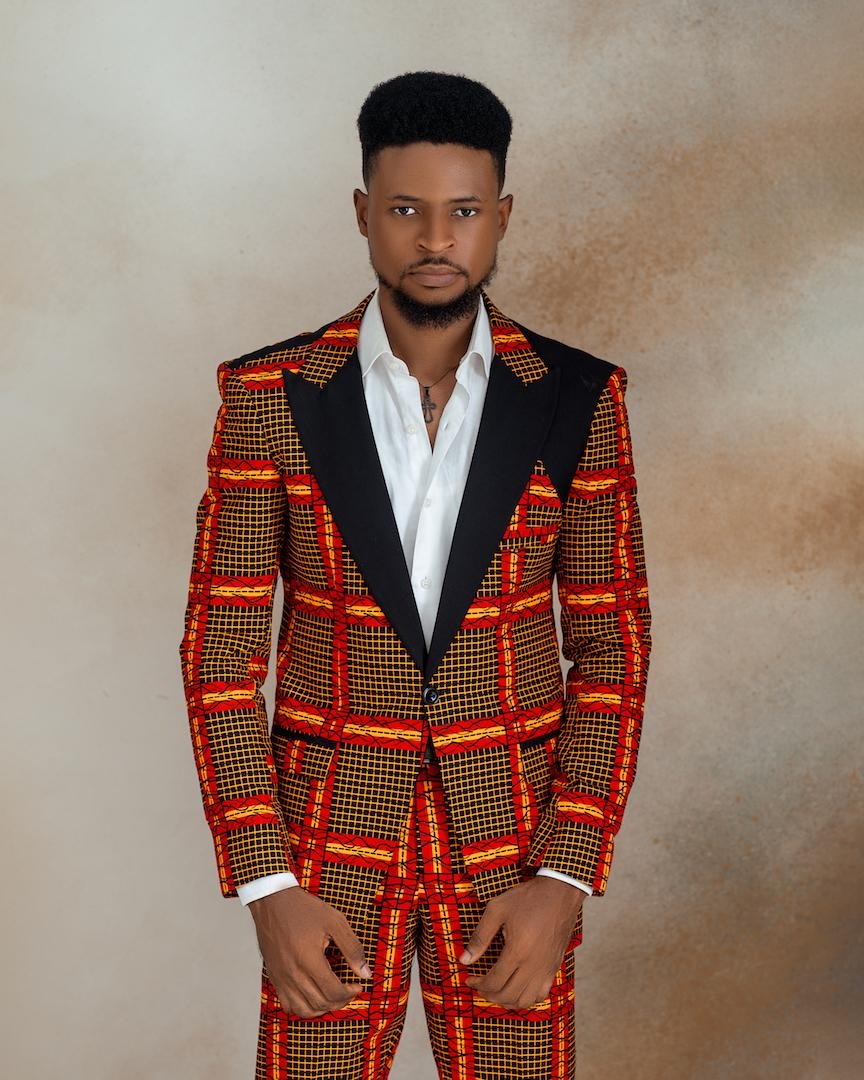 Custom tailored garment